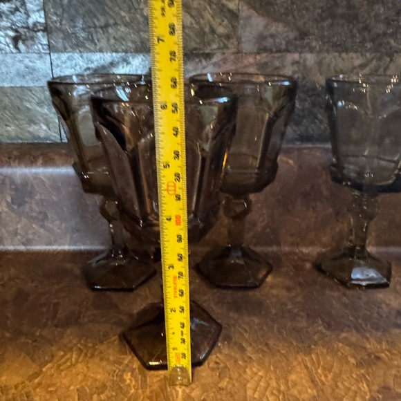 Fostoria Virginia Gray 6” tall footed goblets, lot of 6 in new condition - Picture 4 of 7